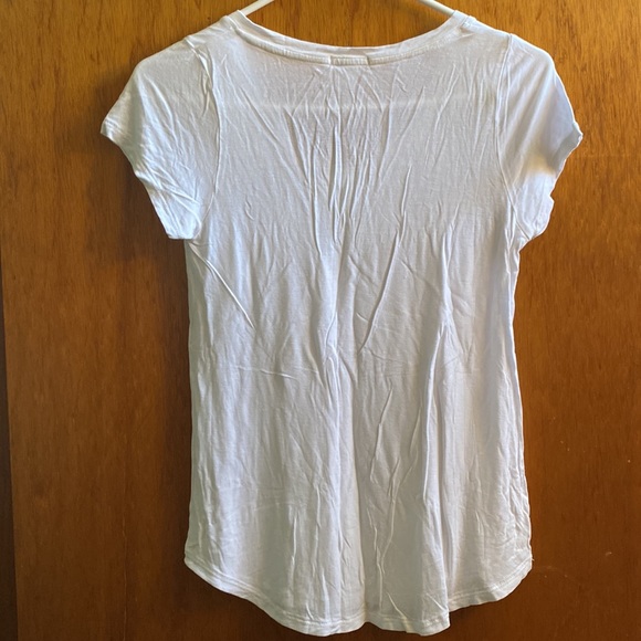 Bozzolo White V-Neck w/ Silver Studded Front Pocket - Picture 3 of 4